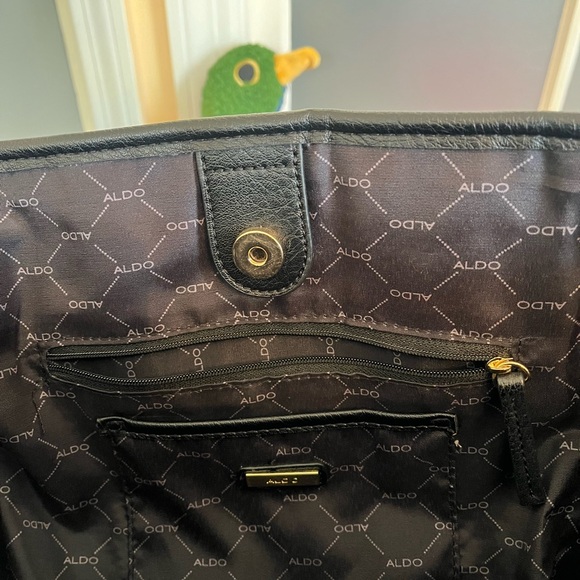 ALDO black natural straw tote bag tassel gold hardware embellishment - Picture 9 of 16